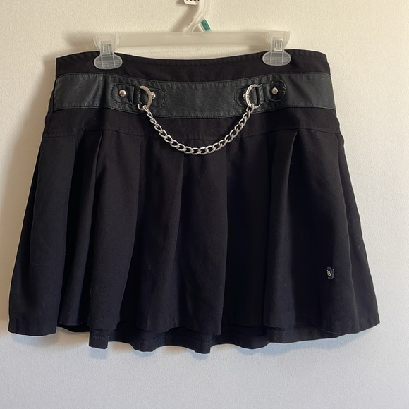 Royal Bones Skirt XL Black Pleated Chain Emo MallGoth Y2K Daang Goodman Y3K - Picture 1 of 12